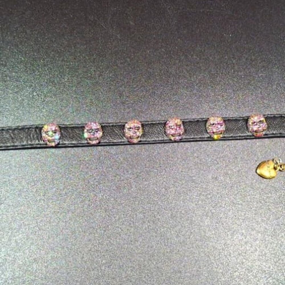 🎆RARE  BETSEY JOHNSON Skullicious Pave Crystal Skull Black Leather choker 💖